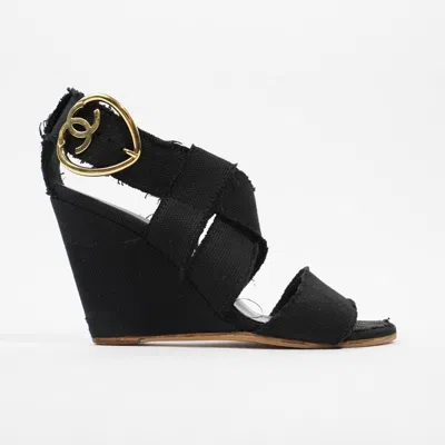 Pre-owned Chanel Wedge Canvas In Black