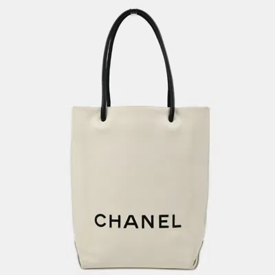 Pre-owned Chanel White Calfskin Essential Tote Bag In Black