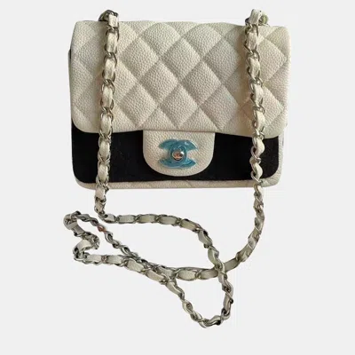 Pre-owned Chanel White Caviar Leather Mini Flap Bag