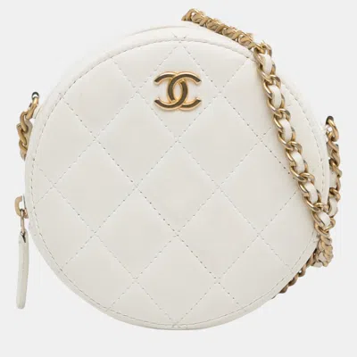 Pre-owned Chanel White Classic Lambskin Round Crossbody