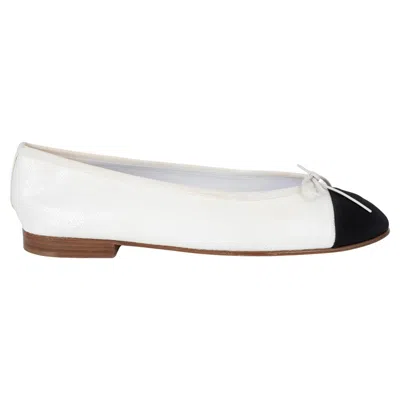 Pre-owned Chanel White Glitter Fabric Classic Ballet Flats Shoes 39