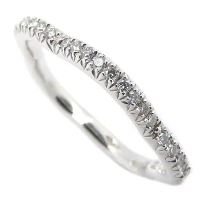 Pre-owned Chanel White Gold (18k) Band Ring ()