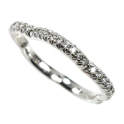 Pre-owned Chanel White Gold (18k) Band Ring ()