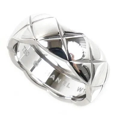 Pre-owned Chanel White Gold (18k) Band Ring ()