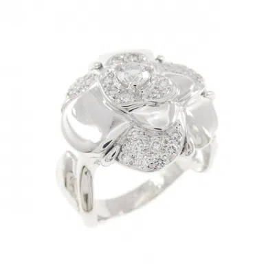Pre-owned Chanel White Gold White Gold (18k) Band Ring ()