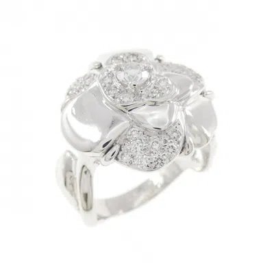 Pre-owned Chanel White Gold White Gold (18k) Band Ring ()