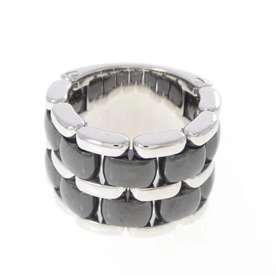 Pre-owned Chanel White Gold White Gold (18k) Ceramic Band Ring ()