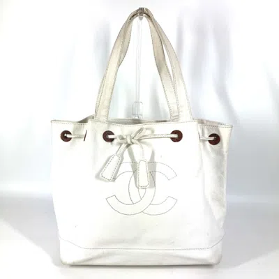 Pre-owned Chanel White Grained Calfskin Shoulder Bag Tote Bag ()