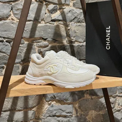 Pre-owned Chanel White Ivory Suede Nylon Cc Reflective Sneakers