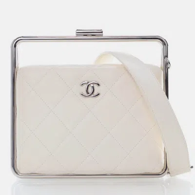 Pre-owned Chanel White Lambskin Metal Bar Flap Bag