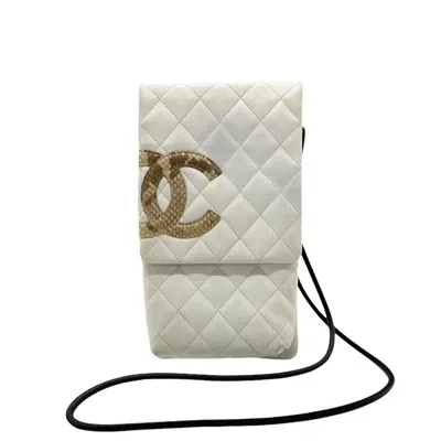 Pre-owned Chanel White Leather Shoulder Bag ()