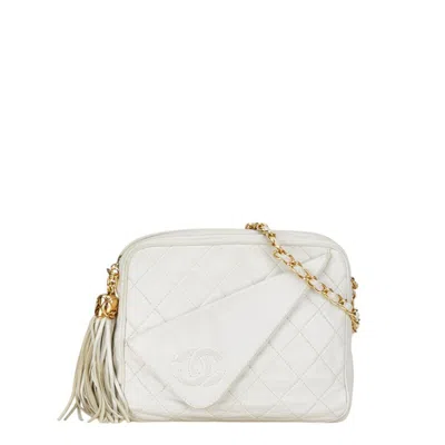 Pre-owned Chanel White Leather Shoulder Bag ()