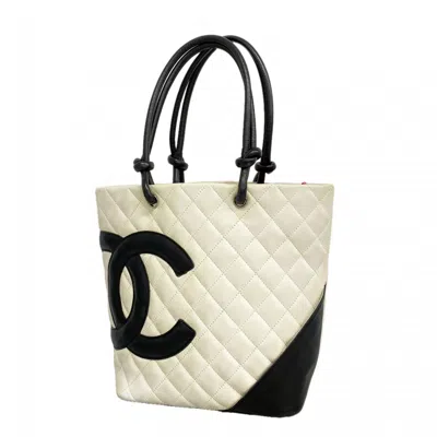 Pre-owned Chanel White Leather Tote Bag ()