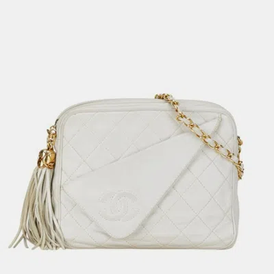 Pre-owned Chanel White Matelasse Lambskin Coco Mark Tassel Chain Shoulder Bag