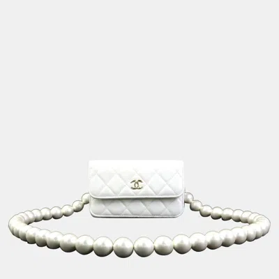 Pre-owned Chanel Matelasse Leather Faux Pearl White Body Bag Wallet