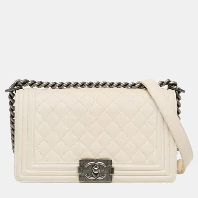 Pre-owned Chanel White Medium Lambskin Boy Flap