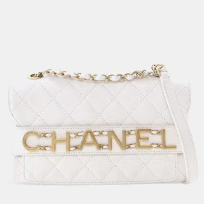 Pre-owned Chanel White Medium Quilted Calfskin Logo Enchained Flap