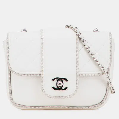 Pre-owned Chanel White Mini Quilted Lambskin And Metallic Trim Elementary Chic Flap