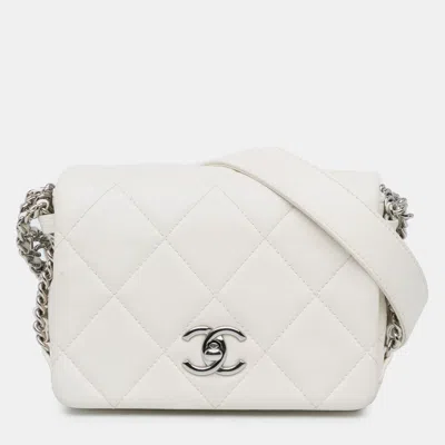 Pre-owned Chanel White Mini Quilted Lambskin Chain Rows Flap