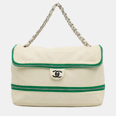 Pre-owned Chanel White Perforated Expandable Shoulder Bag