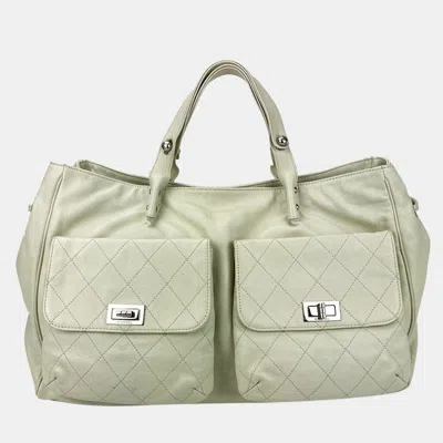Pre-owned Chanel White Pocket In The City Tote