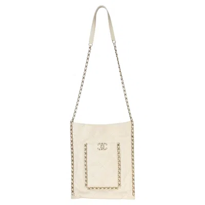Pre-owned Chanel White Quilted Calfskin Small Chain Flat Tote