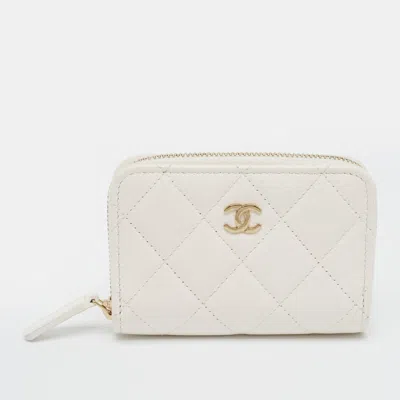 Pre-owned Chanel White Quilted Caviar Leather Zip Coin Purse