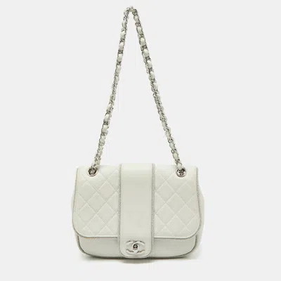 Pre-owned Chanel White Quilted Leather Elementary Chic Flap Bag