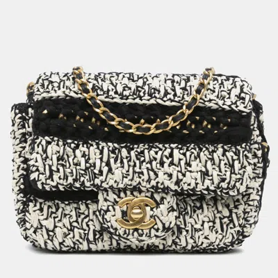 Pre-owned Chanel White Raffia Braided With Love Flap
