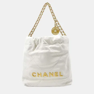 Pre-owned Chanel White Shiny Calf Leather Size Mini Handbag