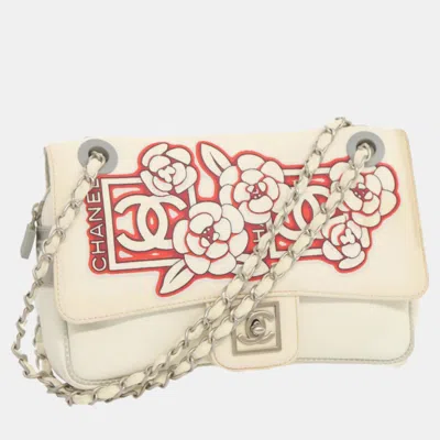 Pre-owned Chanel White/red Floral Print Nylon Sport Cc Flap Bag