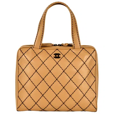 Pre-owned Chanel Wild Stitch Beige Leather Tote Bag ()