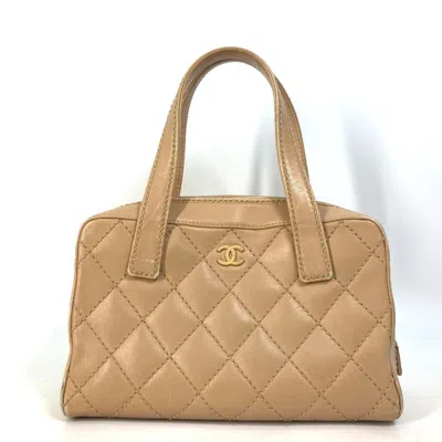 Pre-owned Chanel Wild Stitch Leather Handbag () In Sand