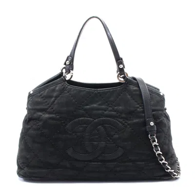 Pre-owned Chanel Wild Stitch Leather Shoulder Bag In Black