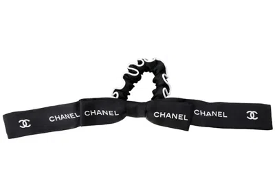 Pre-owned Chanel Women's  Bow Tie Hair Scrunchie In Black/white In Multi