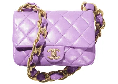 Pre-owned Chanel Women's  Flap Bag With Chunky Chain Strap Small 22s Lambskin In Purple