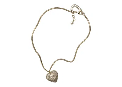 Pre-owned Chanel Women's  Metal Necklace Ab9385 In Gold/white