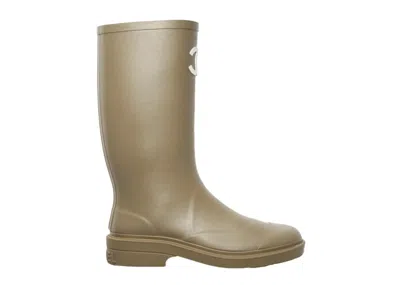 Pre-owned Chanel Women's  Rubber Rain Boots Sneakers In Dark Beige In Brown