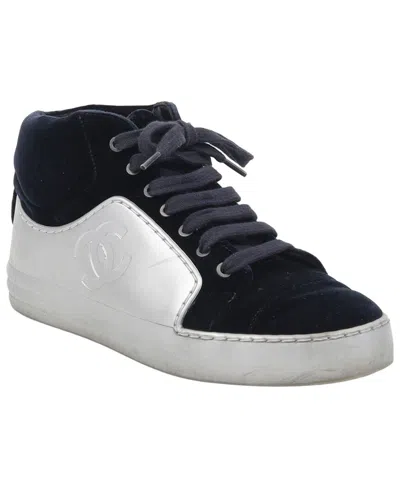 Pre-owned Chanel Women's Leather High-top Sneaker (authentic Pre-loved)