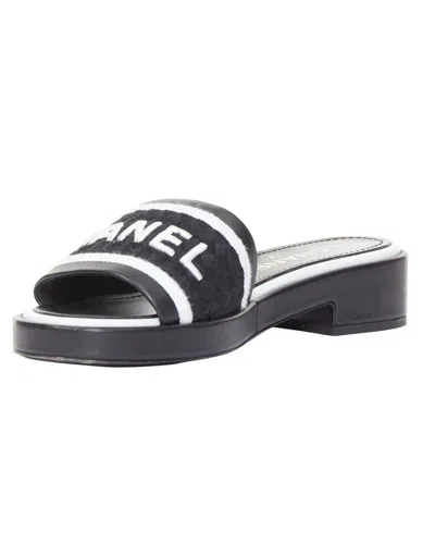 Pre-owned Chanel Women's Leather Logo Embroidered Heeled Mule (authentic Pre-loved)