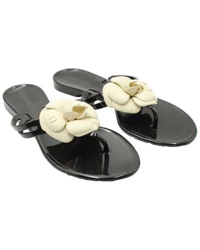 Pre-owned Chanel Women's Plastic Camelia Thong Slide (authentic Pre-loved)