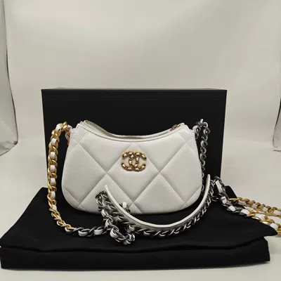 Pre-owned Chanel Women Pre-loved Bag Brand New Condition In Multi