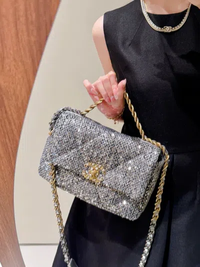 Pre-owned Chanel Women Pre-loved Bag Brand New Condition In Multi