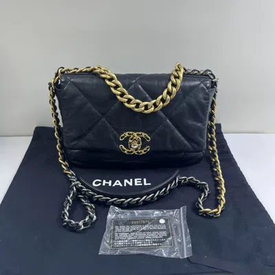 Pre-owned Chanel Women Pre-loved Bag Very Good Condition In Multi