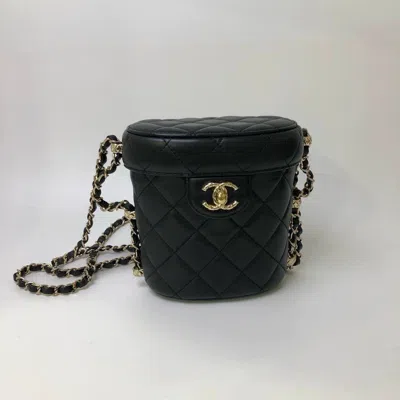 Pre-owned Chanel Women Pre-loved Bag Very Good Condition In Multi