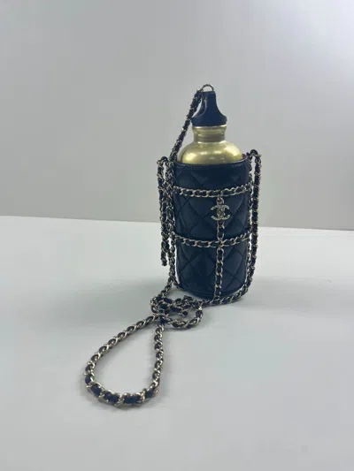 Pre-owned Chanel Women Pre-loved Bag Very Good Condition In Multi