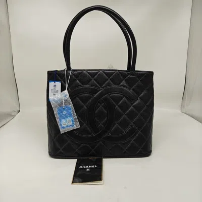 Pre-owned Chanel Women Pre-loved Bag Very Good Condition In Multi