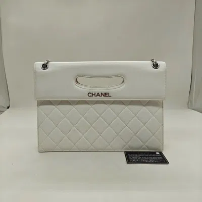 Pre-owned Chanel Women Pre-loved Bag Very Good Condition In Multi