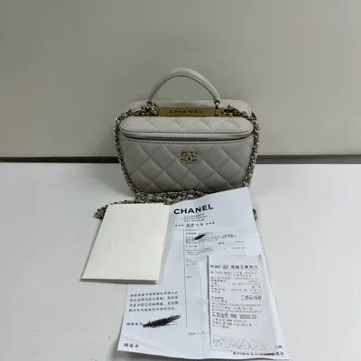 Pre-owned Chanel Women Pre-loved Bag Very Good Condition In Multi