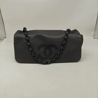 Pre-owned Chanel Women Pre-loved Bag Very Good Condition In Multi